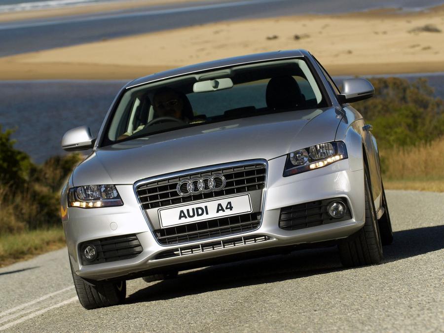  Audi A4 2.0 TDI Sedan (B8, 8K) 2007 года  (ZA) (фото 2 из 15)